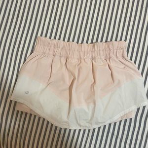 Lululemon tennis skirt size 6